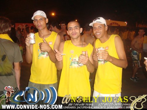 b100.jpg