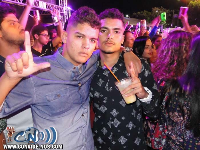 festeja74.jpg